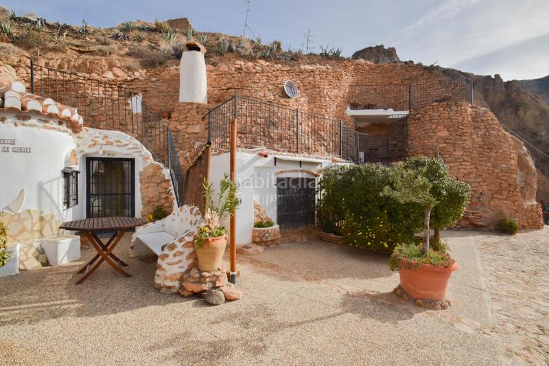 Foto a471a0de-3662-45e1-89cf-fe9224b9bb59. Casa amb calefacció a Gorafe