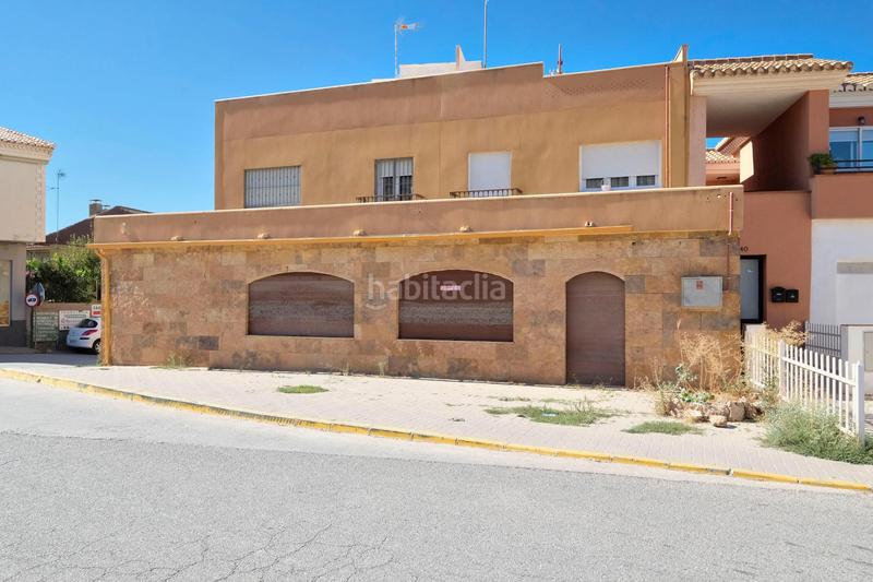 Foto dd7a2afc-8cc0-49ac-bb4e-942ed1237b40. Local comercial  haciendo esquina en Dúrcal