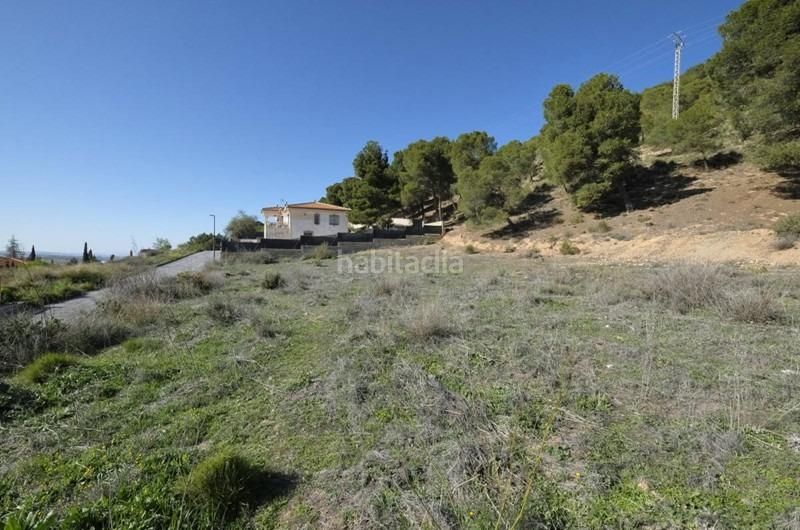Foto 940ca8d7-ed36-4e3d-a75e-bc5972add5e3. Terreny residencial a Padul