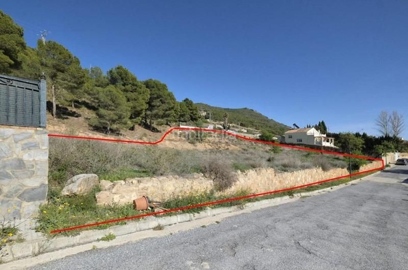 Foto e042ee1a-6020-471c-a1b4-a8ec689f334b. Terreny residencial a Padul