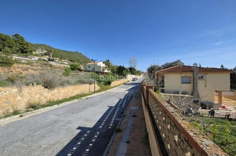 Foto ec0ff6f2-96a7-4f2c-a22f-2990abef5a17. Terreny residencial a Padul