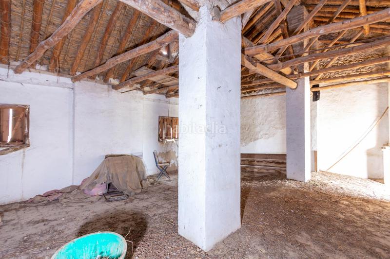 Foto 67a8e438-8b00-44e3-8c39-0bd926f52fee. Casa gran casa para reformar en Padul