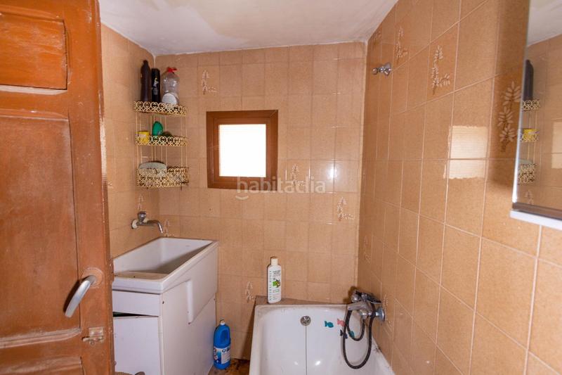 Foto f071966b-f0e9-4082-9d51-1031e783298f. Casa gran casa para reformar en Padul