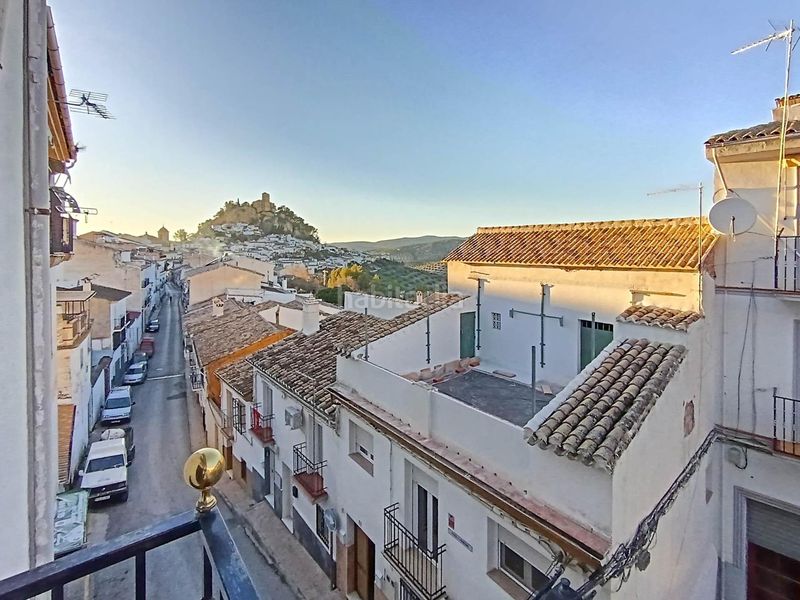 Foto cc6c6358-8a67-470b-b808-46ca52d41944. Pis a Montefrío