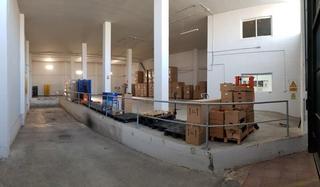 Fabrikhalle  Avenida del peronne. Nave industrial en salobreña en el pago de los sotillos