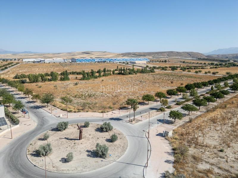 Foto e5a44e19-f745-4208-ba26-ead7ebff59b7. Terreno residencial oportunidad única para inversores y empresas! en Escúzar