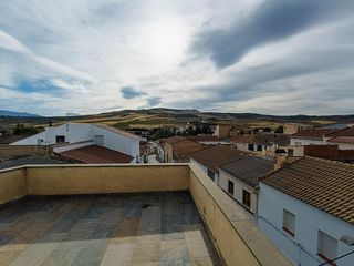 Chalet  Alfonso xii. Casa de diseño moderno con 3 habitaciones y acabados de lujo en