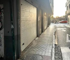 Local Comercial en Calle ARABIAL