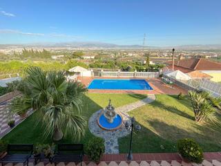Xalet  Calle suelo urb. sr-11. Espectacular chalet ubicado en 1000m2 de terreno!!!