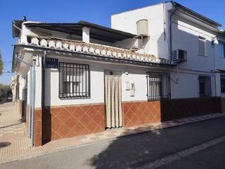 Casa  Calle colombia. Casa en planta baja cerca de supermercado