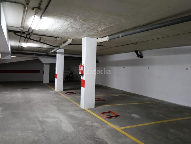 Foto ad3bad70-fb00-422c-a9eb-b5a0ef3cbca8. Autoparkplatz in Santa Fe