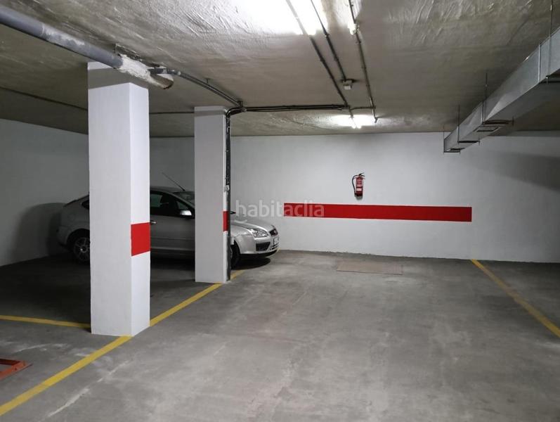 Foto eafbdce3-a80d-4f9d-960b-a53008c963d1. Autoparkplatz in Santa Fe