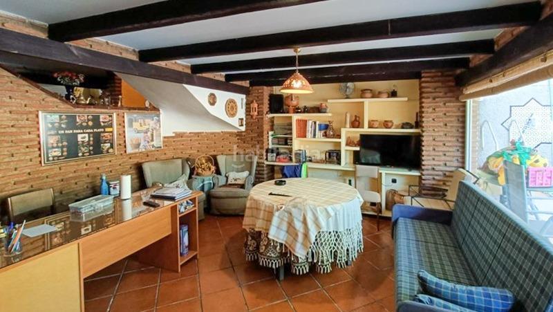 Foto 77d827af-7bf3-4883-8520-c5fe04e62c54. House with parking pool in Alfacar