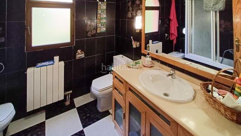 Foto 93e92594-3d6f-46fd-ad28-8fda984d8e4c. House with parking pool in Alfacar