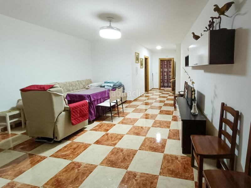 Foto fe2bbb84-9369-4651-a1d5-2c0597d9443f. Piso  con garaje y piscina comunitaria en lachar en Láchar