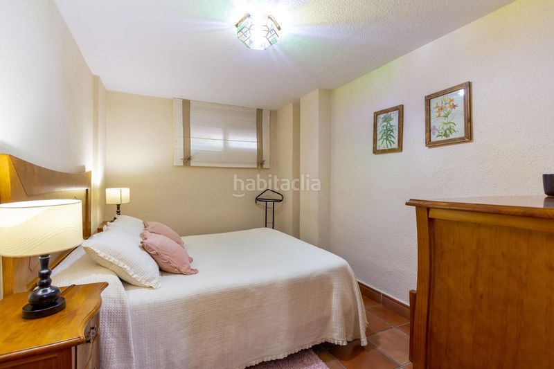 Foto 4d47d7cb-8c9d-47a1-8505-1ba71e3c8716. Casa amb aparcament a Castaño - Mirasierra Granada