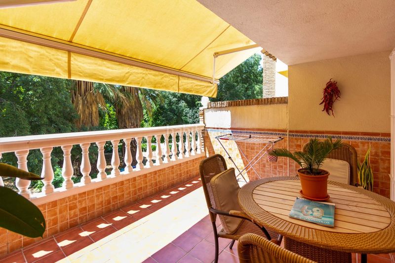 Foto fbe38f79-2af2-4a5d-82d8-cb858218172e. Casa amb aparcament a Castaño - Mirasierra Granada