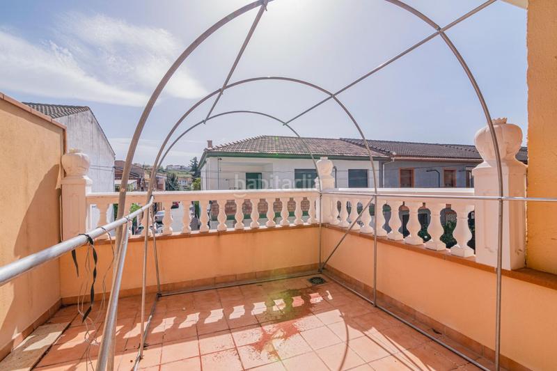 Foto 9c120db6-9dfd-4700-937d-7f2a9a537b74. Casa preciosa casa en el centro amplia, luminosa, jardín en Ogíjares