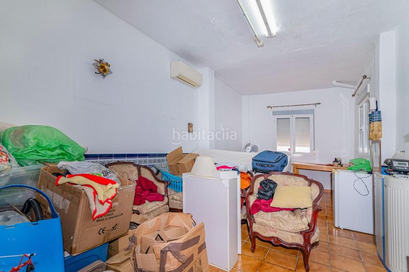 Foto c3409568-9255-459c-9e49-72edfce13c81. Casa preciosa casa en el centro amplia, luminosa, jardín en Ogíjares