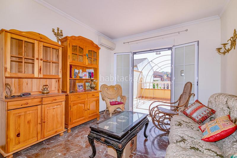 Foto c9940618-2bf5-4239-9740-e9144abdd698. Casa preciosa casa en el centro amplia, luminosa, jardín en Ogíjares