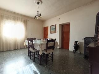 Casa  Calle pajaritos-peñuelas. Oportunidad en peñuelas! casa en planta baja con amplio espacio
