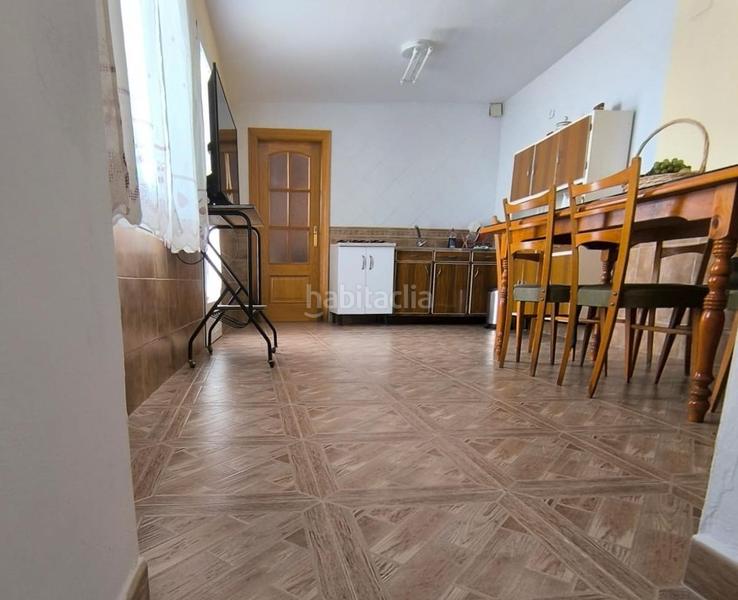 Foto ee3a43b2-cde5-4a30-8cf8-c38f0add6872. Casa gran casa granada en Padul