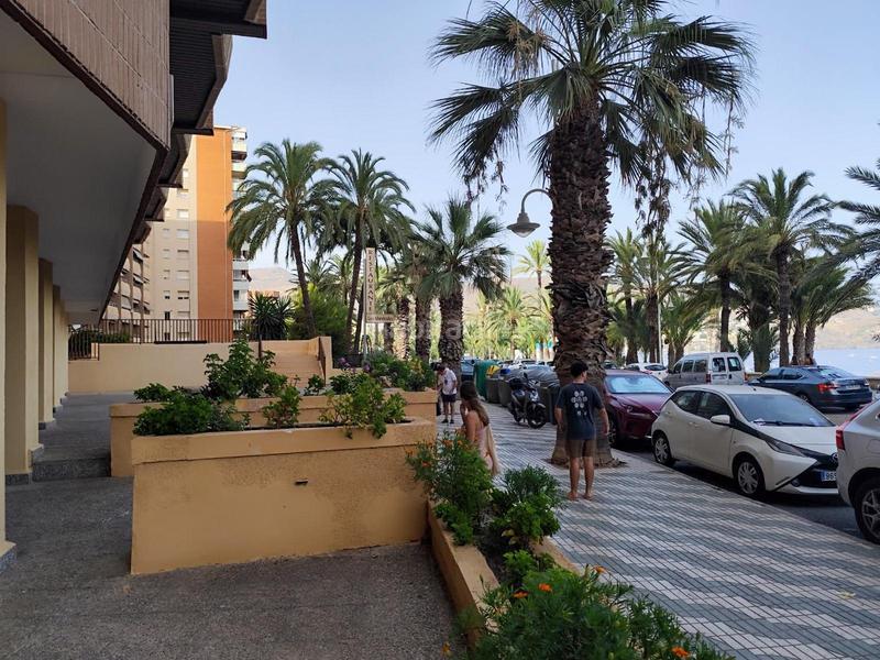 Foto 125f4eeb-0d73-48a9-b51b-47fabd7731e5. Piso oportunidad de inversión inmueble a reformar en velilla en Almuñécar
