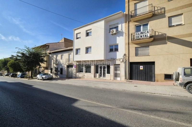 Foto a8f7645e-bbf7-484f-ac74-694aa65ff61b. Local comercial  en avenida principal en Padul