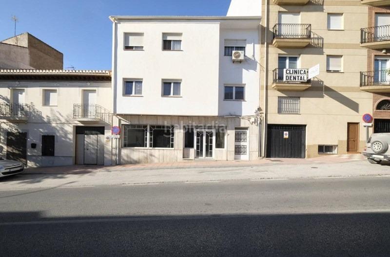 Foto b63f03e2-8993-404f-992d-08d3d7ee3d74. Local comercial  en avenida principal en Padul