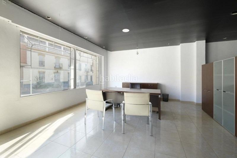 Foto db62c6fa-691f-45c2-a3e3-3990a8fafa09. Local comercial  en avenida principal en Padul