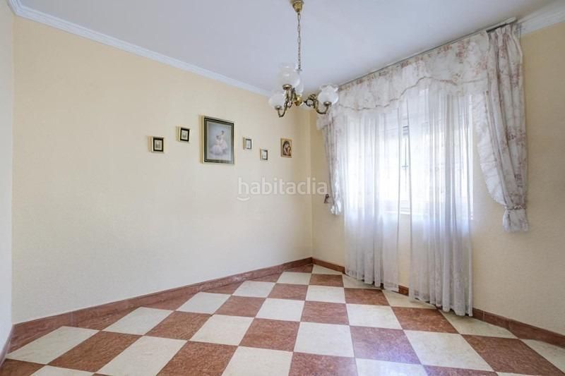 Foto b84fa692-ba80-4ecc-a25e-4e6945d70418. Casa a Padul