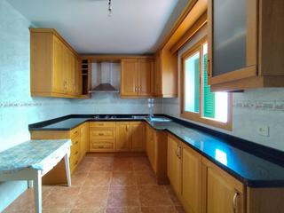 Casa adosada  Leon. Casas en moraleda de zafayona, granada