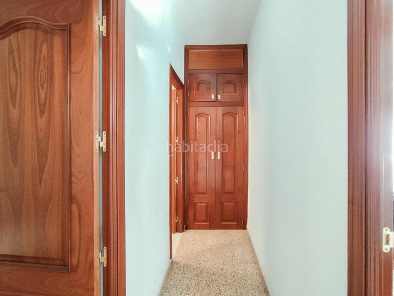 Foto 87b3946d-fb84-4f55-9764-5767e1f6d30f. Piso tu próximo hogar te espera en uno de los barrios más queridos , granada en Santa Fe