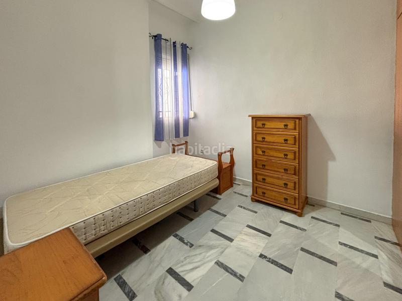 Foto 40d9deb8-33c9-4708-bf99-e86d9a1396bc. Flat with parking in Atarfe