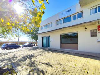 Local commercial  Calle calle de fernando de los ríos, 59. Sueñas con independizarte laboralmente?