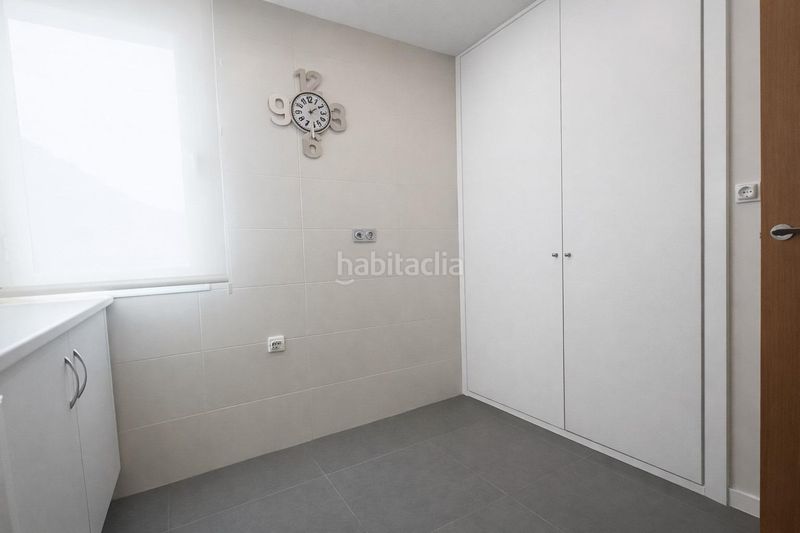 Foto c80daf01-30e9-44e0-bee9-8da6921d366c. Àtic amb aparcament a Santa Fe