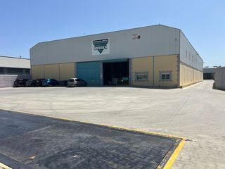 Industrial building in Santa Fe. Activo industrial excepcional en santa fe  nave de 4.700 m2