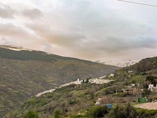 Etagenwohnung in Bubión. Inversión en la alpujarra