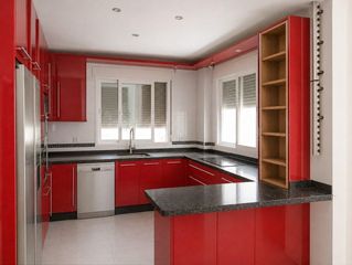 Casa  Calle el avellano (mar). Casa con patio y piscina en una zona muy tranquila de d�rcal