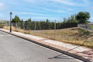 Terrain résidentiel  Ue-38 (rs.la quinta). Parcela de uso industrial