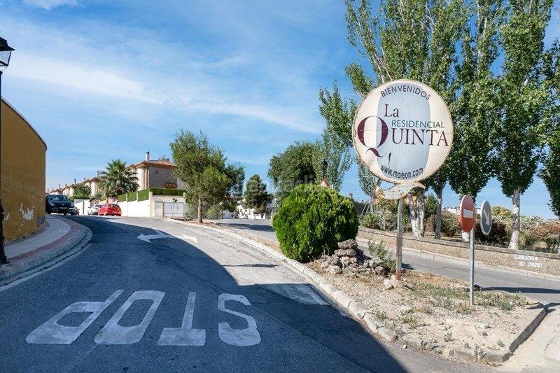 Foto 0aec5225-d564-4a13-bbe2-b20fd047c7f6. Solar industrial a Urbanizaciones Alhendín