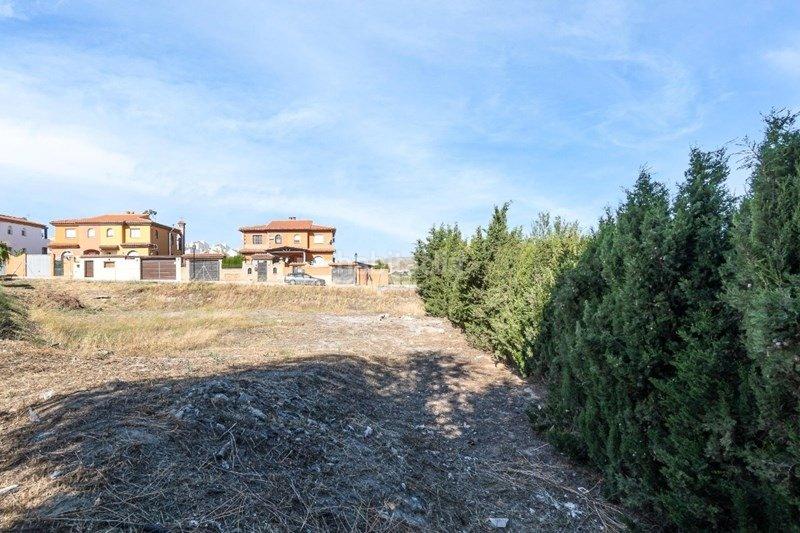 Foto c5ad8ac3-d969-4911-a1b2-dcf88d0d7eed. Solar industrial a Urbanizaciones Alhendín