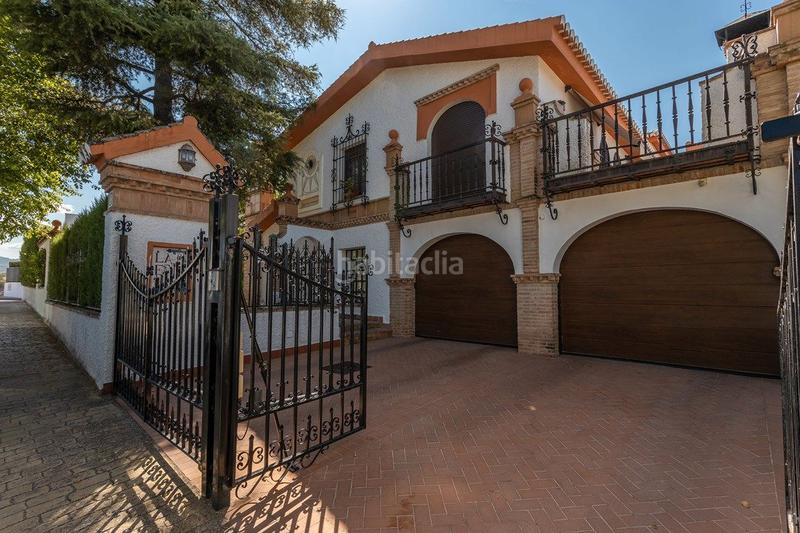 Foto a572044f-2222-4a35-a2c4-22f0939b75c9. Chalet en Peligros