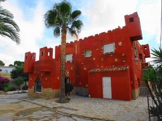 Chalet in Turre. Chalet en alfaix con 850 m2 de parcela.