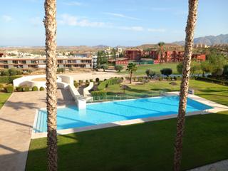 Lloguer Pis a Golf Valle Este. Piso de dos dormitorios en campo de golf