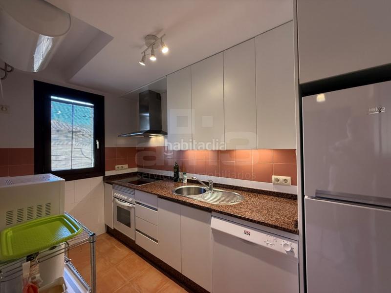 Foto e269f9f6-a2c6-4303-b96c-6463208a8289. Piccolo appartamento con parcheggio in Golf Valle Este Vera