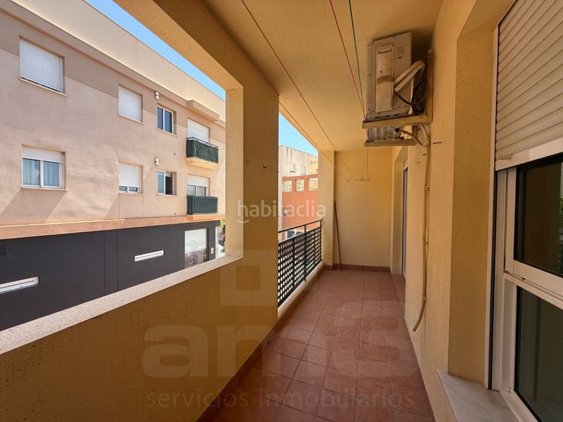 Foto 57d05796-ce3c-41d0-bd70-44119031cf10. Pis amb aparcament a Vera ciudad Vera