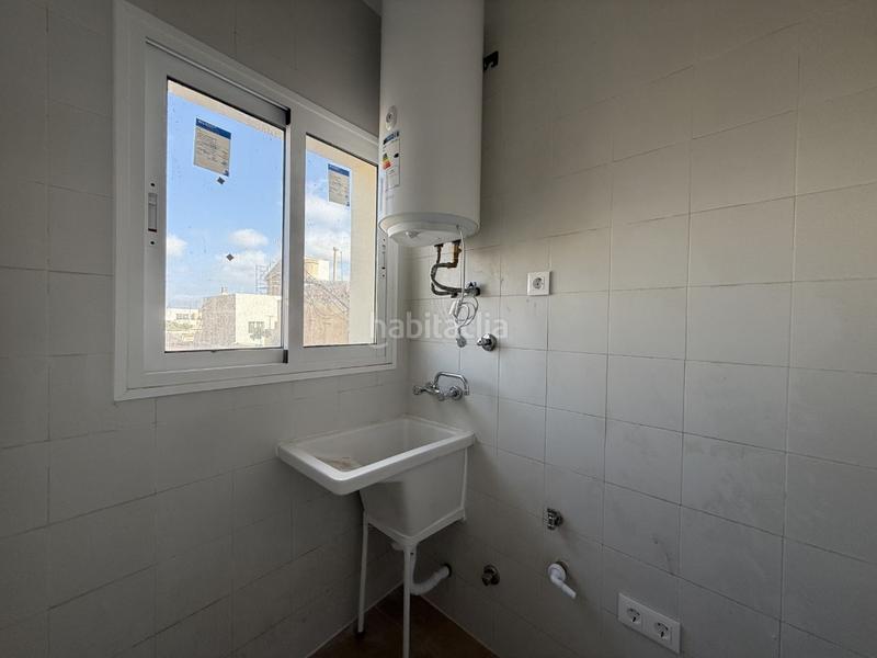 Foto 3c6f5c5a-30aa-4c17-8034-f2a662c3b2d9. Pis amb aparcament a Vera ciudad Vera