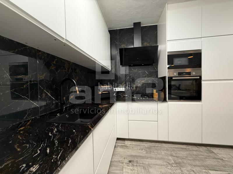 Foto ce585bfb-4728-4f43-bd3e-83e2abfb6cee. Chalet gran chalet rural cerca del mar con 12.000 m2 de terreno , almería. en Turre