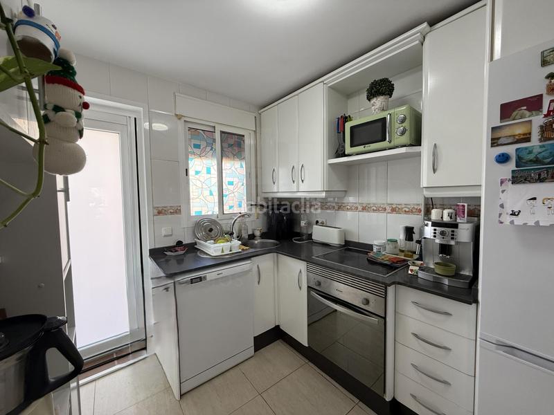 Foto 6c6c3420-a9a0-46c1-91f1-82f399418f06. Triplex dans Golf Valle Este Vera